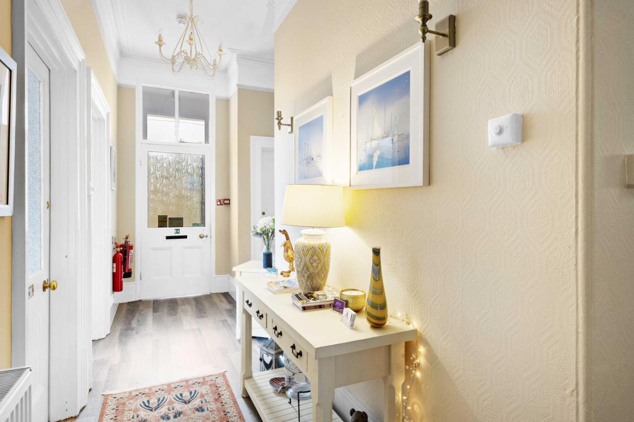 The Netley Bed and Breakfast Torquay Exteriör bild