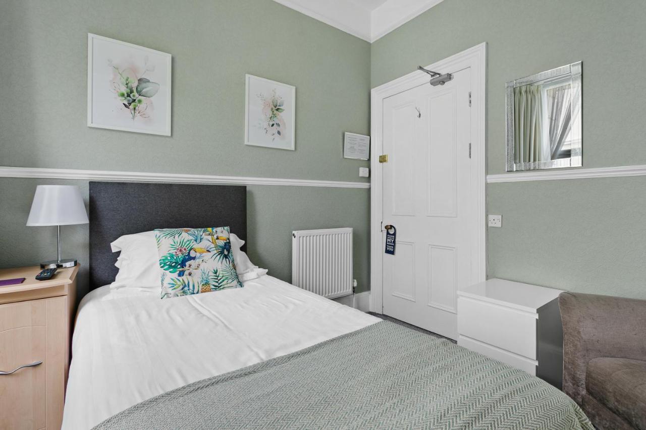 The Netley Bed and Breakfast Torquay Exteriör bild